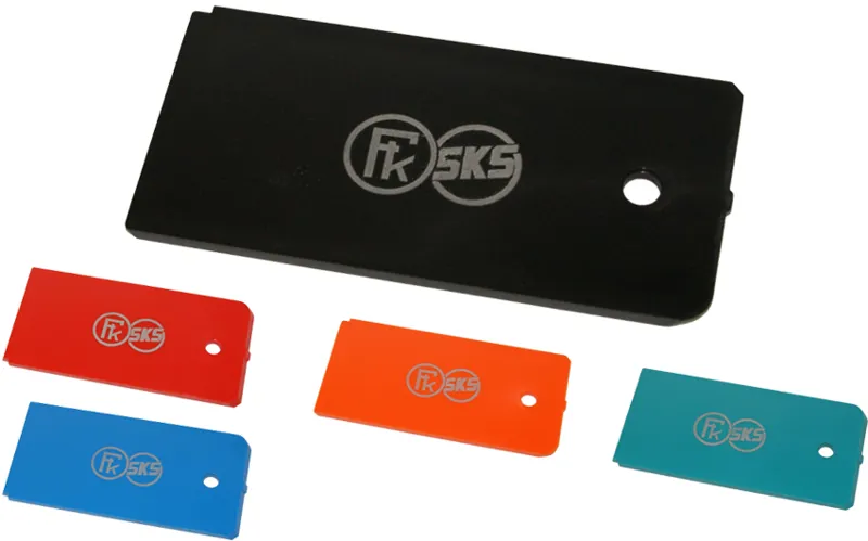 Kunzmann Plexi Blade Wax Scraper in Red